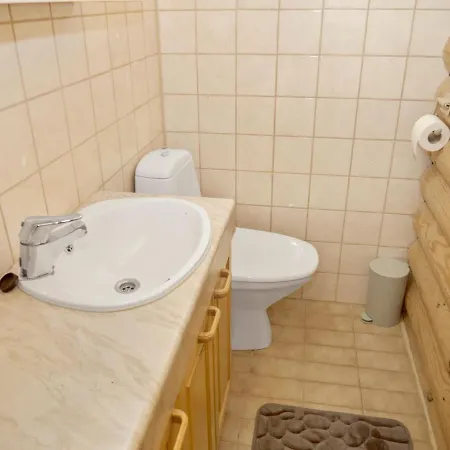 Varilan Lomamajat Nr2 By Interhome