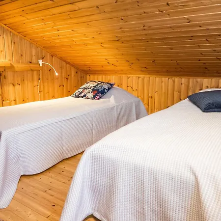 Dom wakacyjny Varilan Lomamajat Nr2 By Interhome Ruka